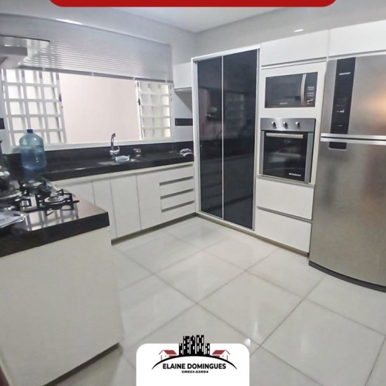 sobrado-venda-bairro-vicentina-centro-em-piumhi-mg-915269