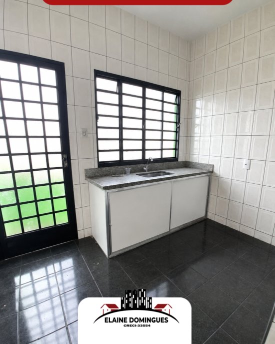 casa-venda-bairro-lagoa-de-tras-em-piumhi-mg-1056645